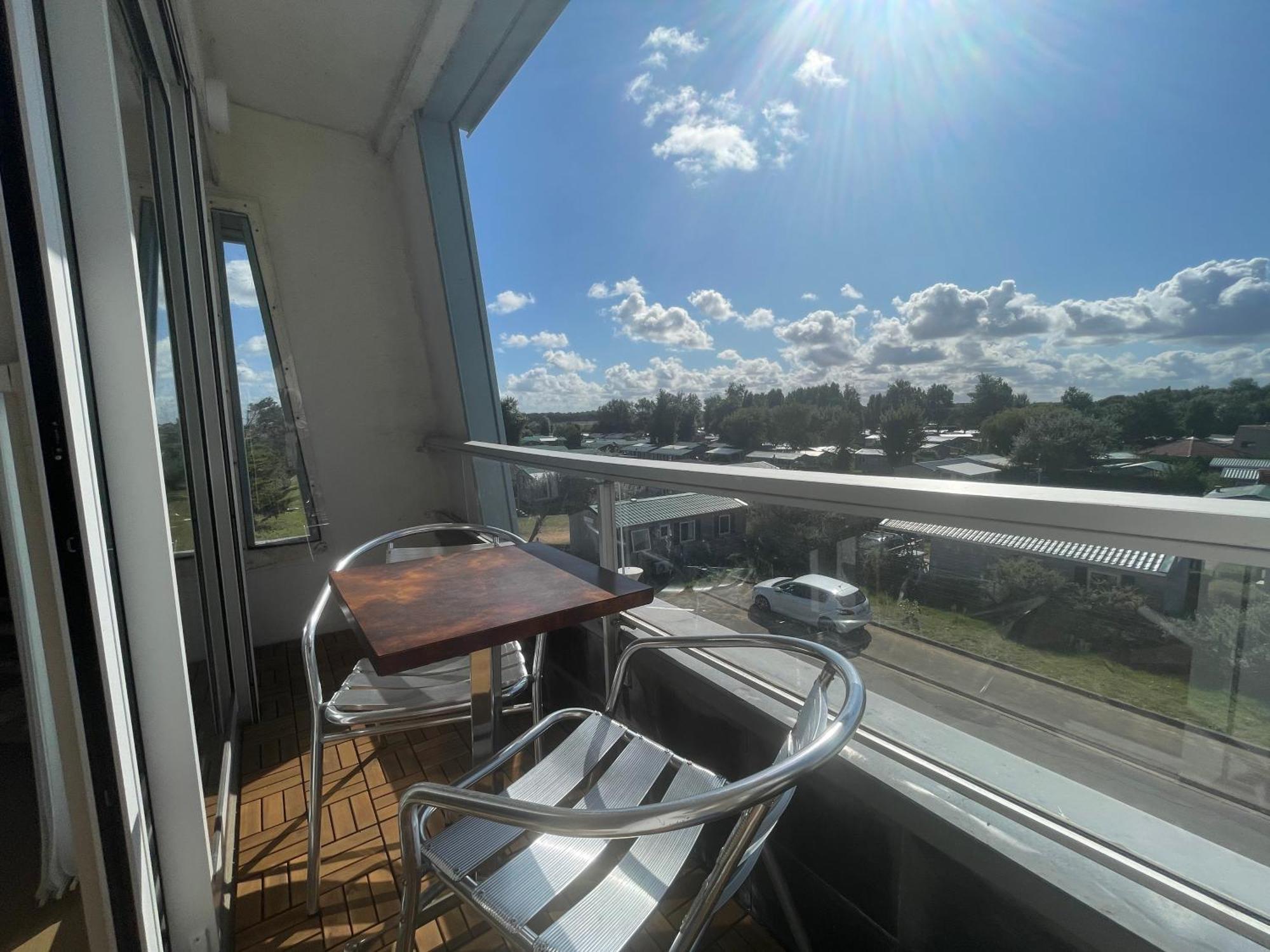 - Balcon - Bord De * Courseulles-sur-Mer